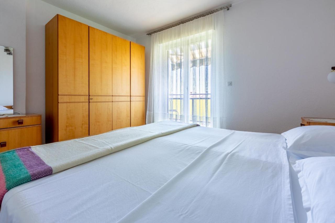 Apartments Mirena Цриквениця Екстер'єр фото