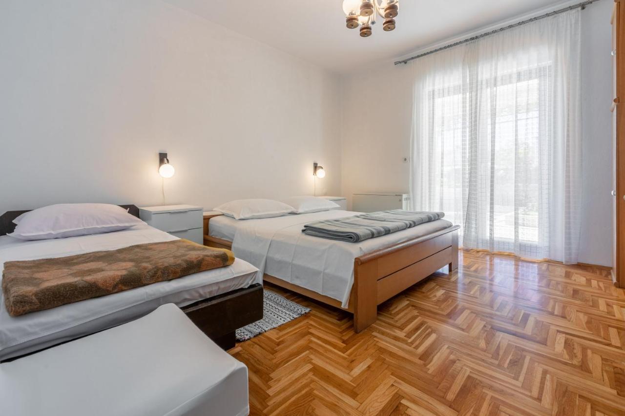 Apartments Mirena Цриквениця Екстер'єр фото